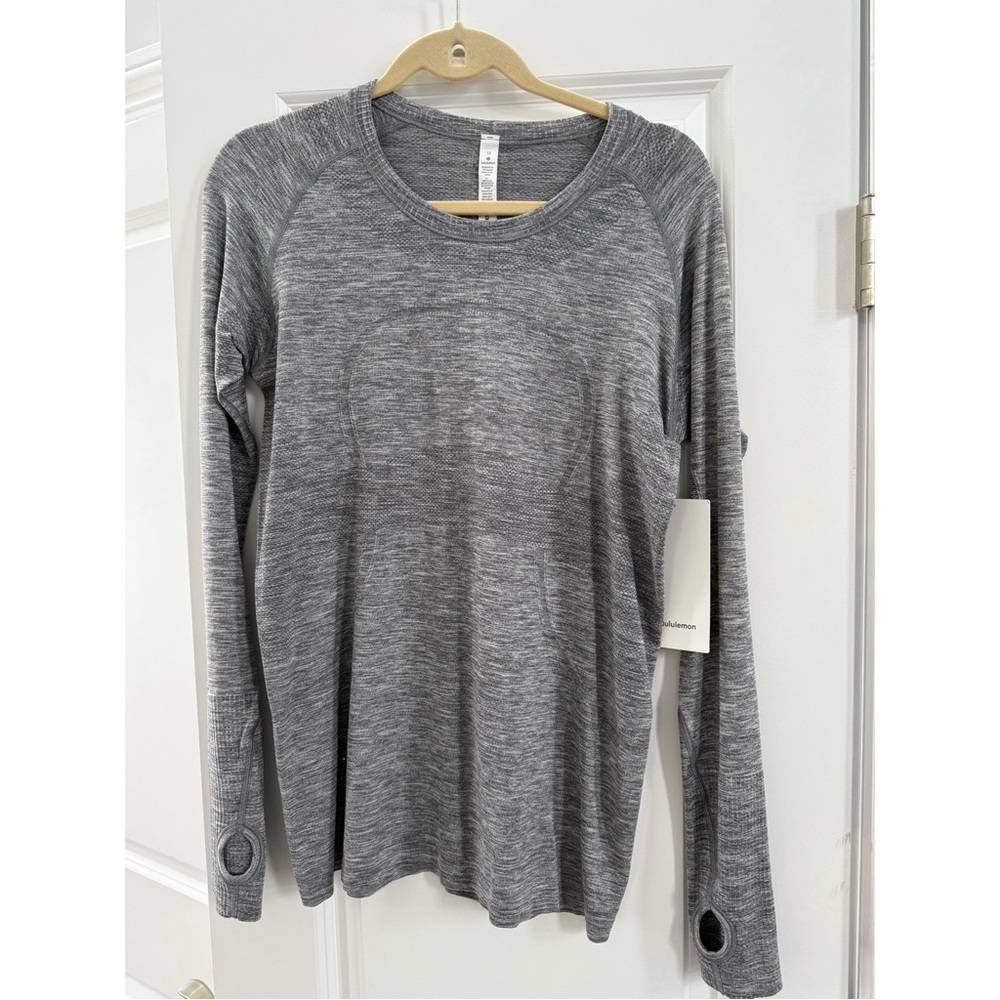 lululemon athletica Heathered Gray Long Sleeve Top